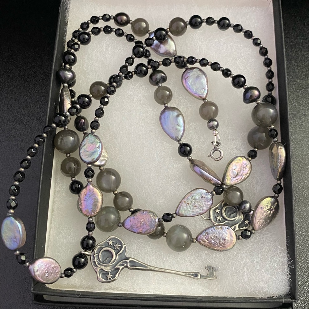 OOAK Bloodmilk The Traveler Strand